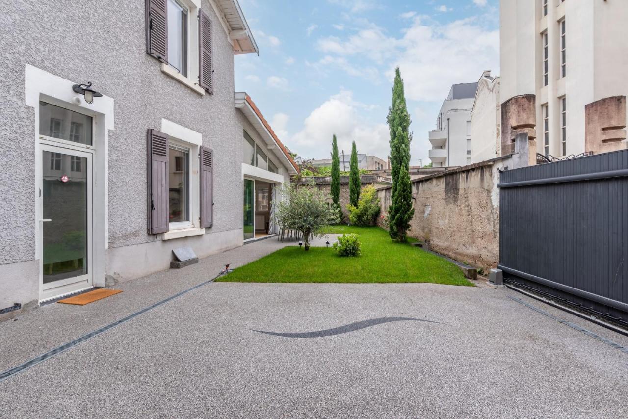 La Villa Sassolini Avec Jacuzzi Lyon Extérieur photo