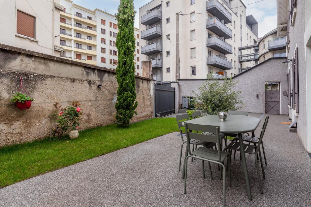 La Villa Sassolini Avec Jacuzzi Lyon Extérieur photo