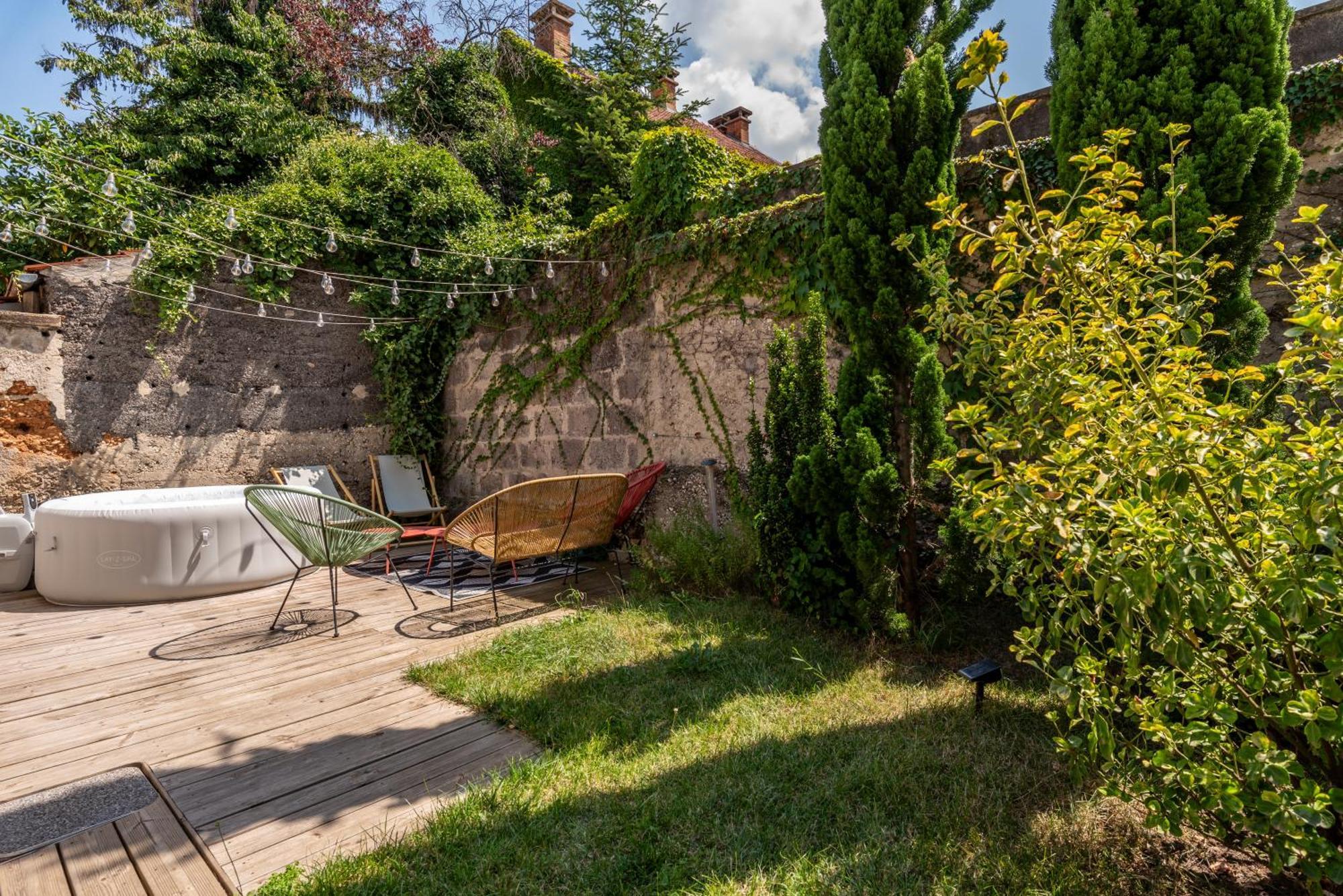 La Villa Sassolini Avec Jacuzzi Lyon Extérieur photo